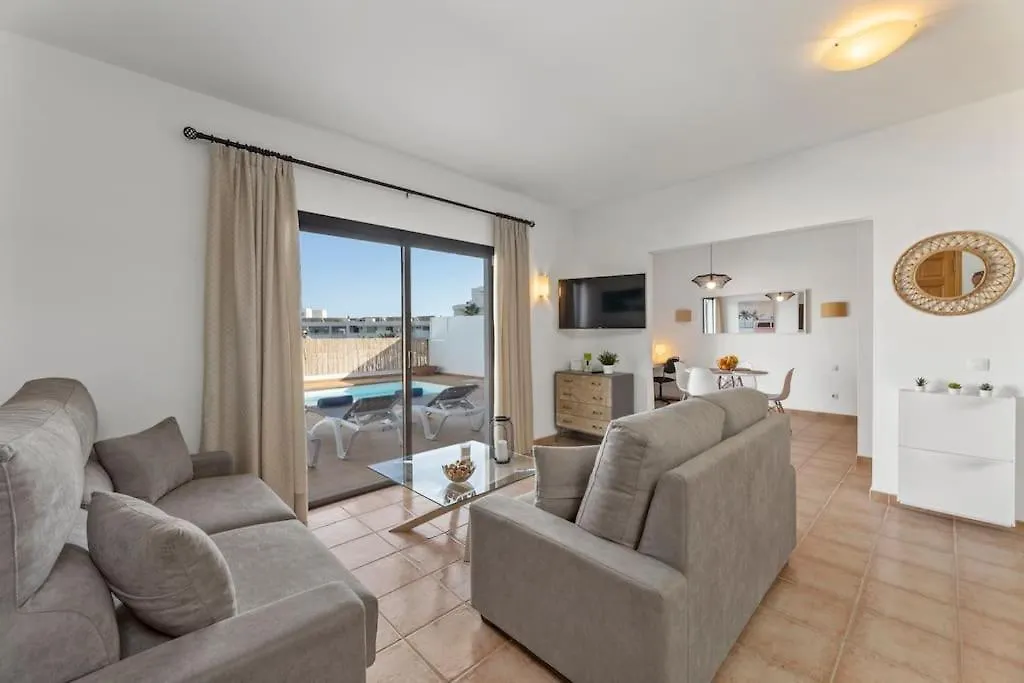 Villa Ramimedi 4 Tias